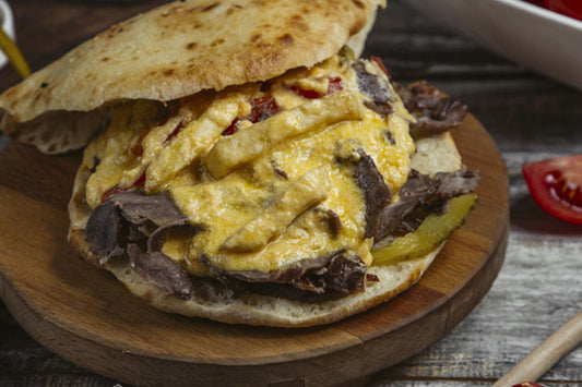 SÁNDWICH DE CARNE MECHADA