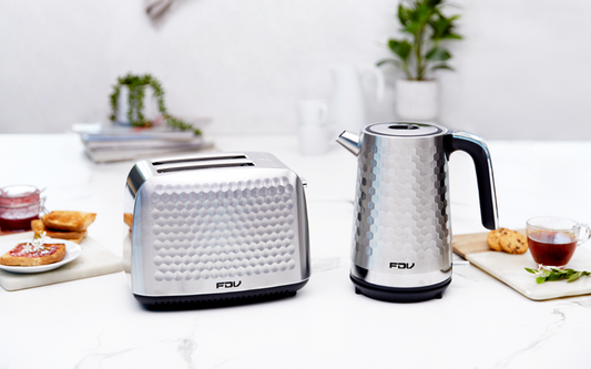 Mejora tu rutina matutina con el Kit Hervidor + Tostador Steel de FDV