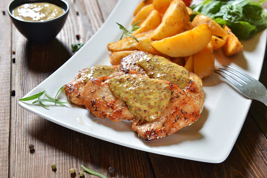 POLLO A LA MOSTAZA Y RICOTA CON GUARNICIÓN DE MANZANA