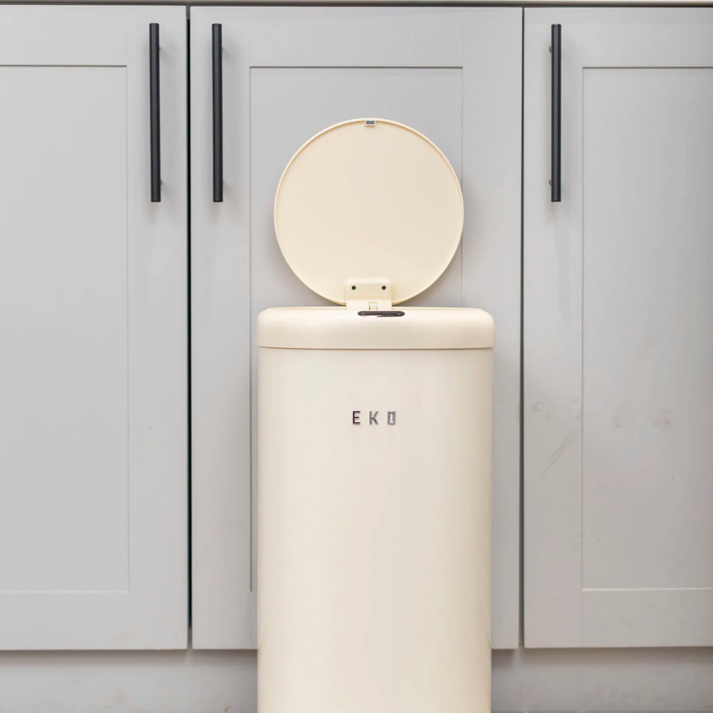 Basurero Vintage Sensor Bin 28L EKO