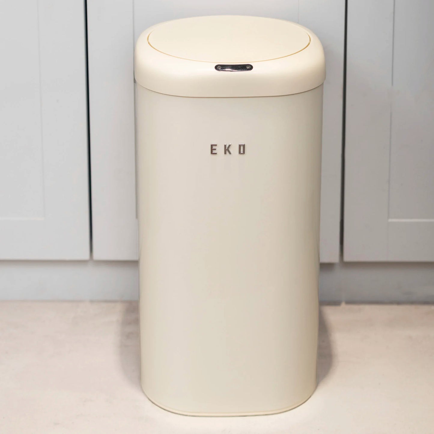 Basurero Vintage Sensor Bin 28L EKO