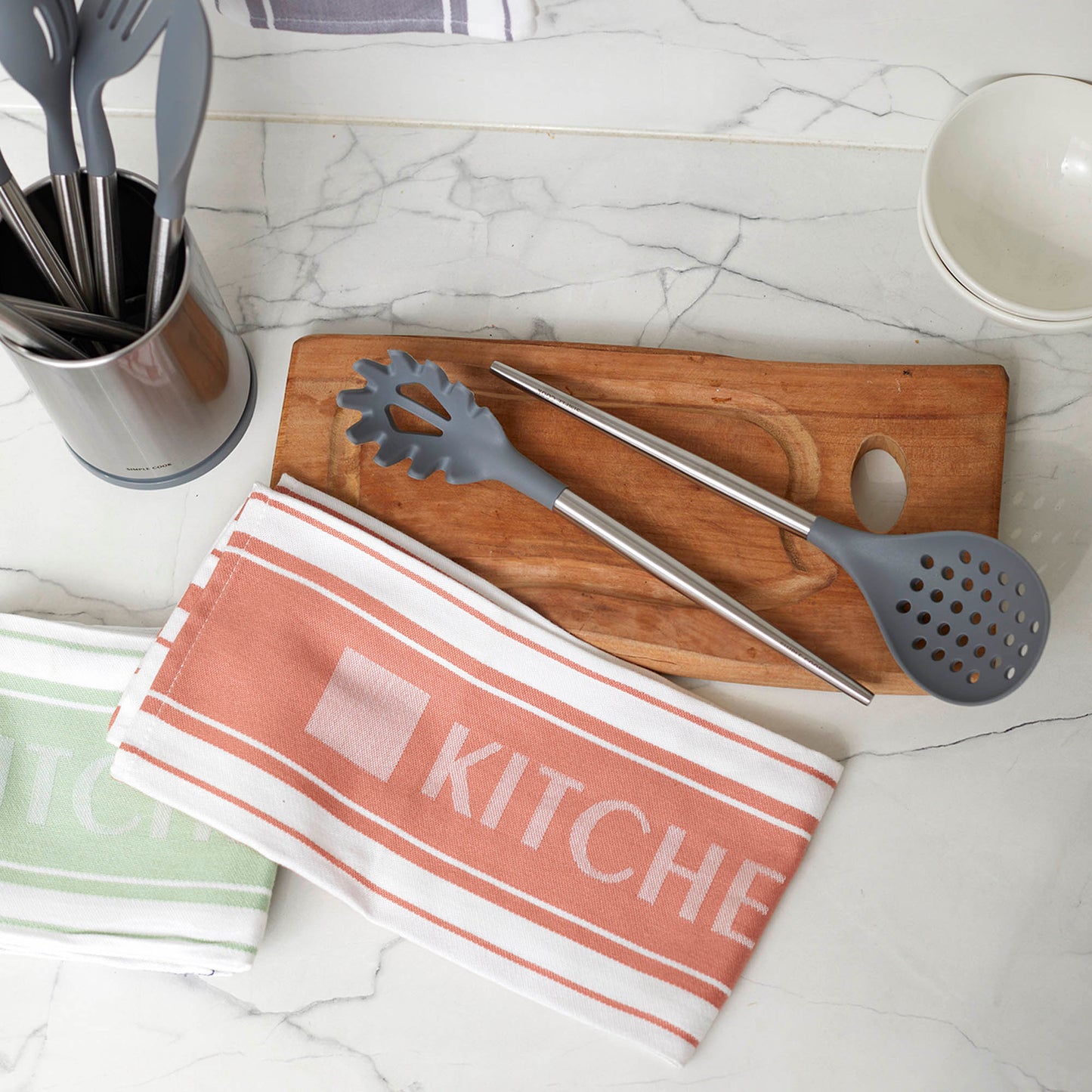 Kit Set de Utensilios Cuisine 10 pzs Simple Cook + Set 4 Paños de Cocina Kitchen Center