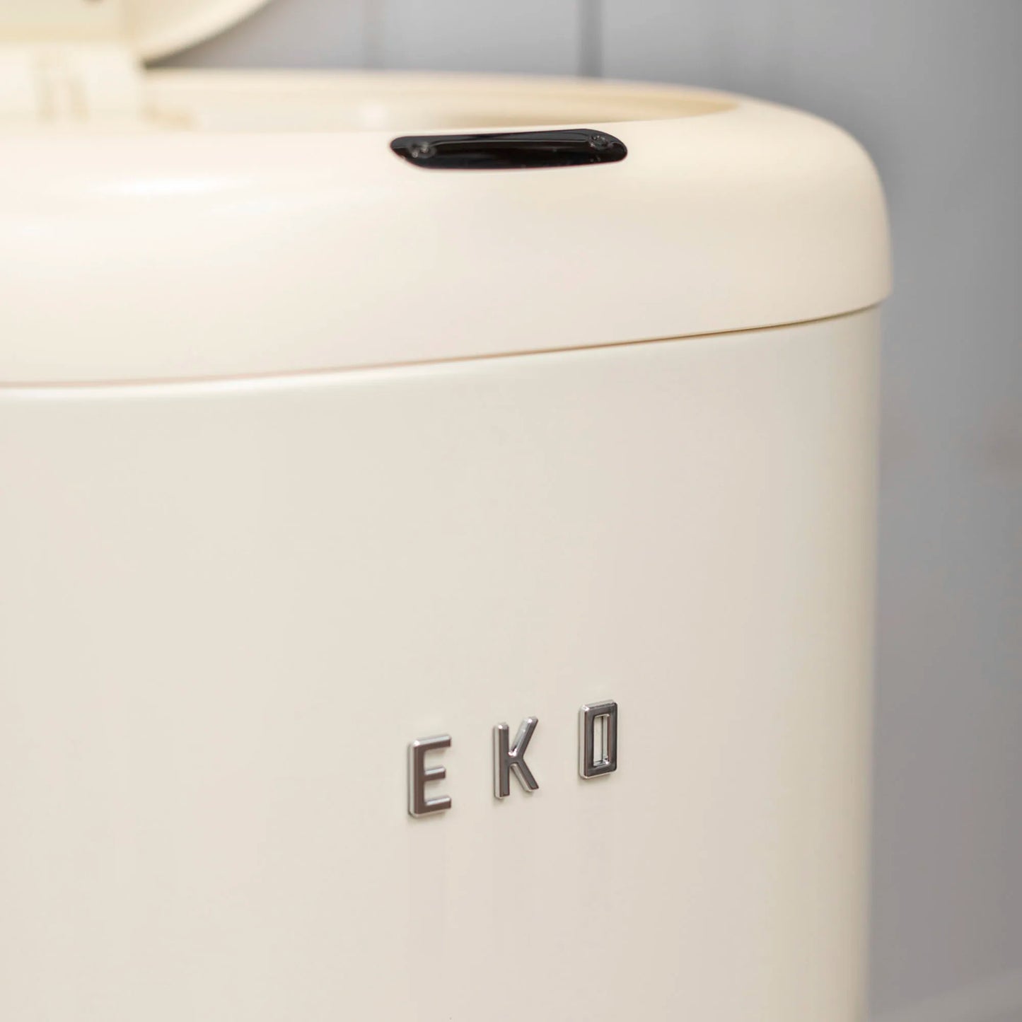 Basurero Vintage Sensor Bin 28L EKO