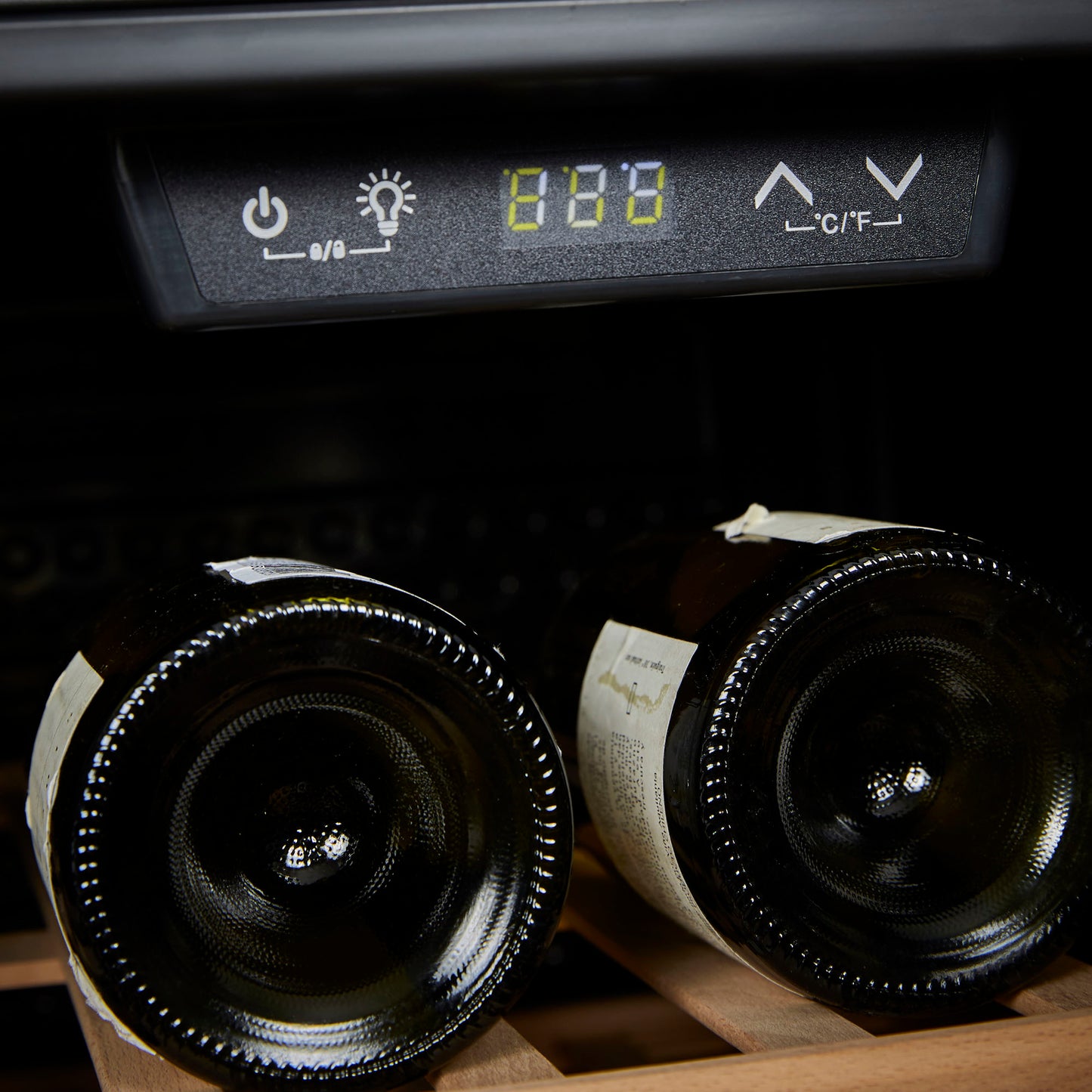 Enfriador de Vinos Black 56 Botellas FDV-Kitchen Center