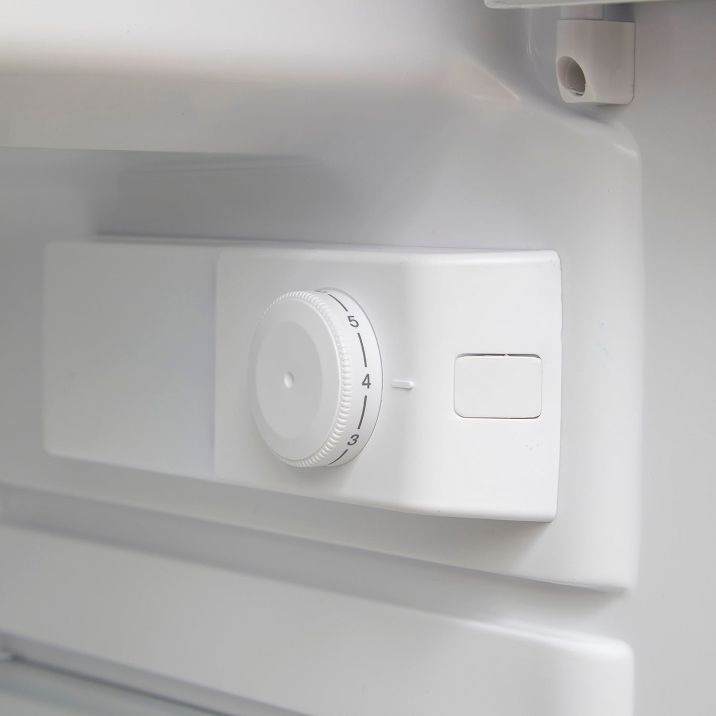 Frigobar Bajo Cubierta Elegance 109 Lts FDV-Kitchen Center