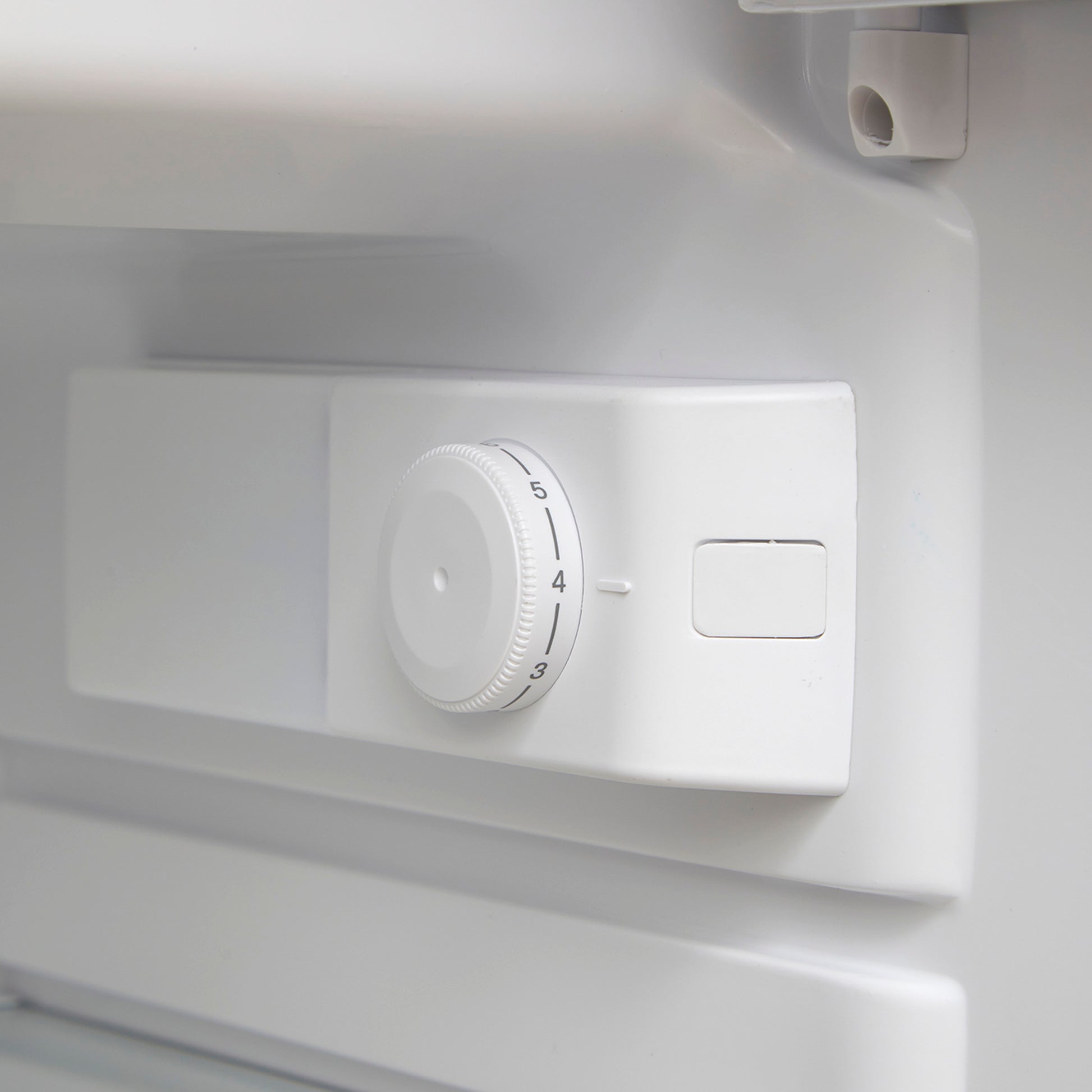 Frigobar Bajo Cubierta Elegance 109 Lts FDV-Kitchen Center