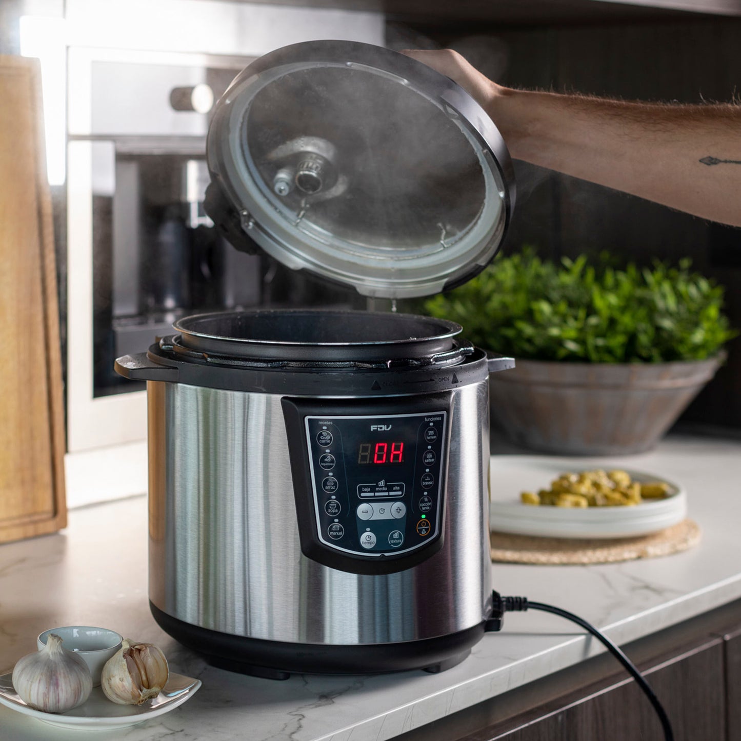 Olla Multicooker Cosmo 6 Lts FDV