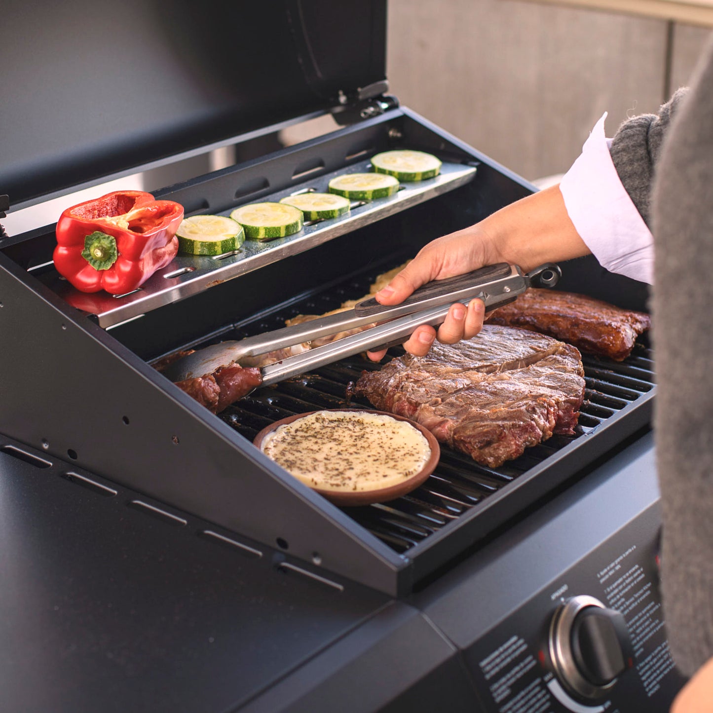 Parrilla a Gas Essence 3Q Black FDV