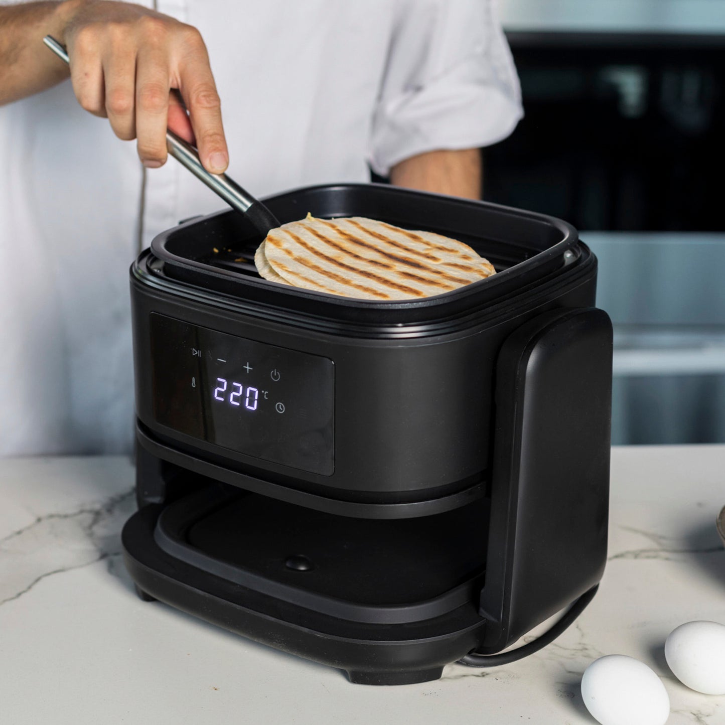 Freidora de Aire y Grill Abatible AirChef 5 Lts FDV