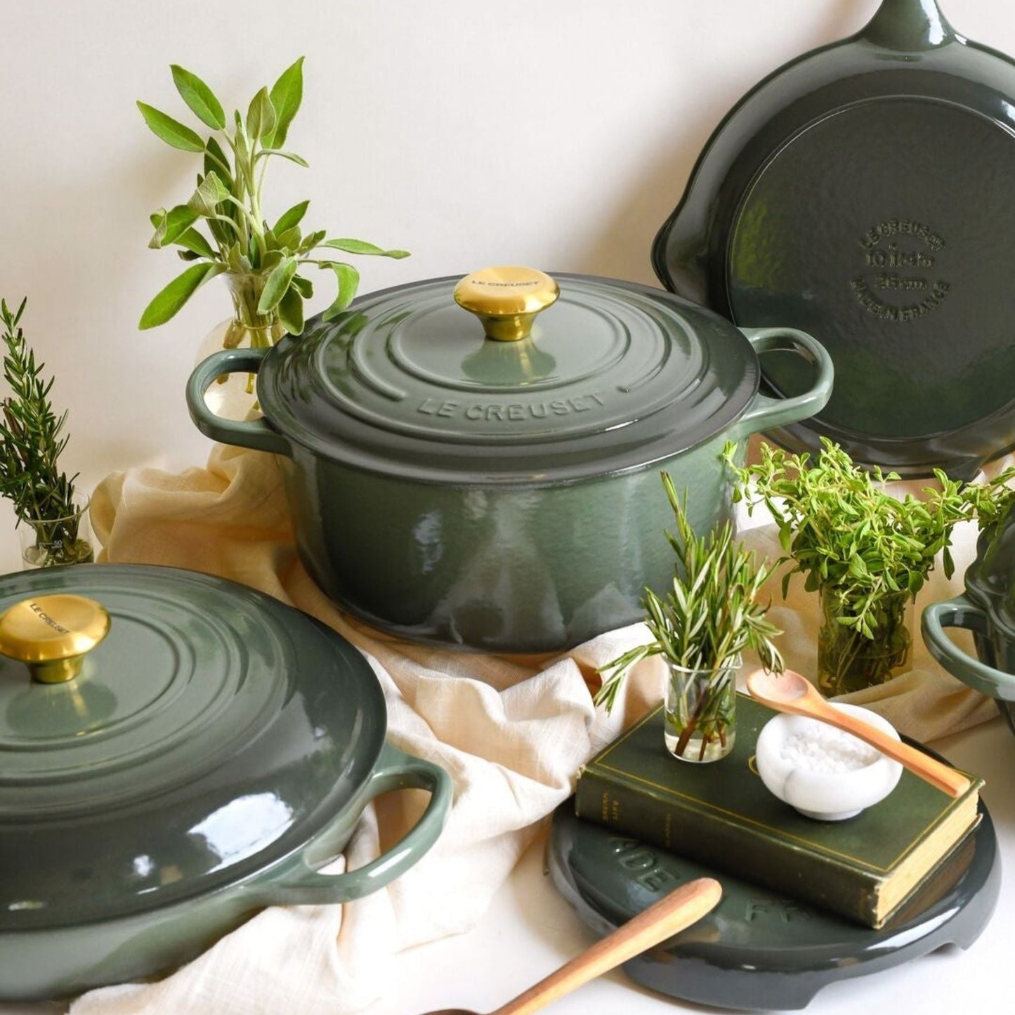 Cocotte Redonda 28 Cm Thyme Le Creuset2#Thyme