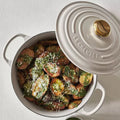 Cocotte Redonda White 28 Cm Le Creuset1#Blanco