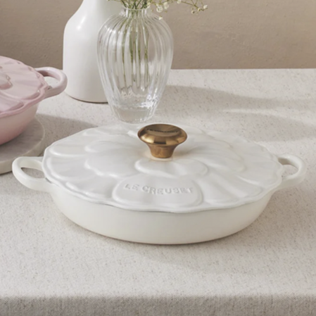 Cocotte Baja Petalos White 26 cm Le Creuset1#Blanco