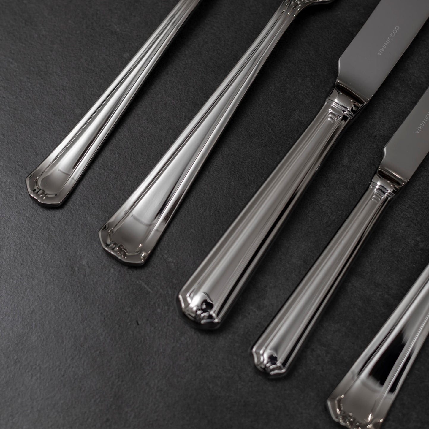 Set de Cuchilleria Oxford 6 Personas 42pzs Silver Mirror Finish Coquinaria