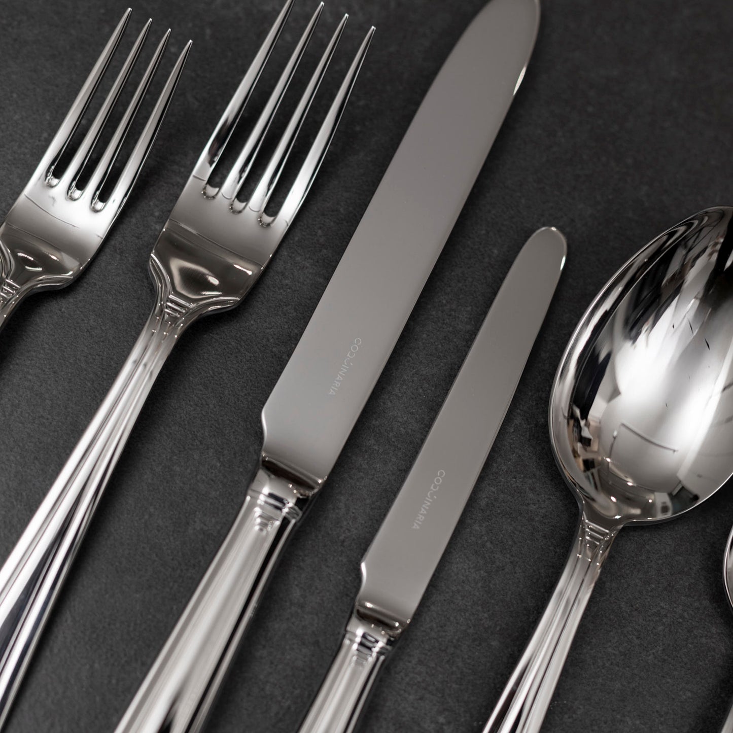 Set de Cuchilleria Oxford 6 Personas 42pzs Silver Mirror Finish Coquinaria