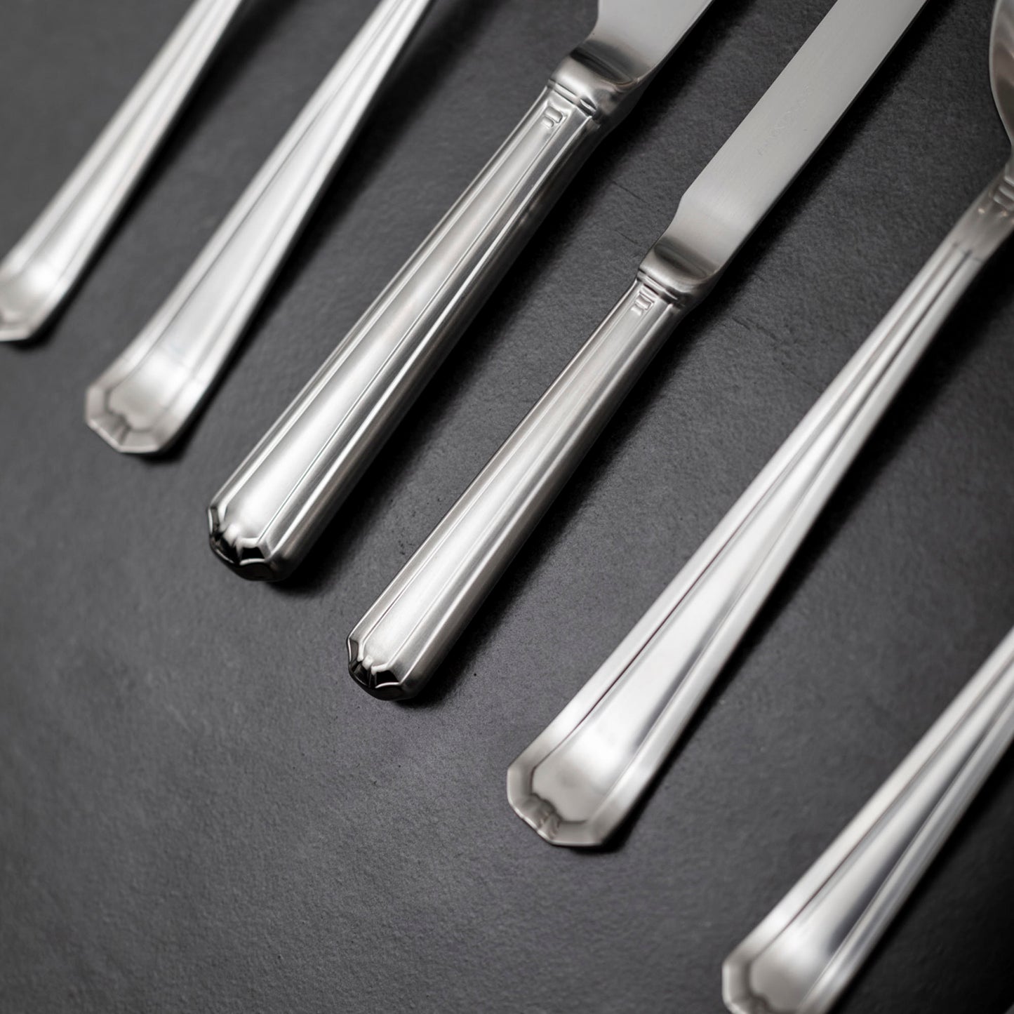 Set de Cuchilleria Oxford 6 Personas 42pzs Silver Matt Coquinaria