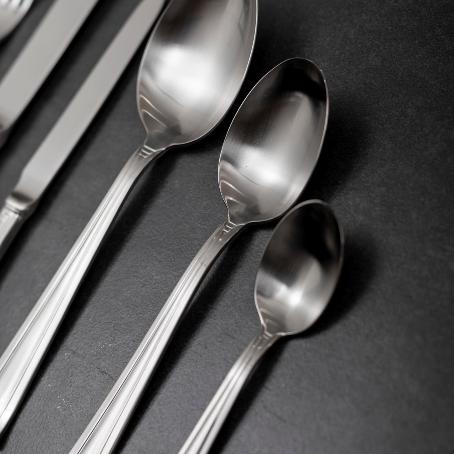 Set de Cuchilleria Oxford 6 Personas 42pzs Silver Matt Coquinaria