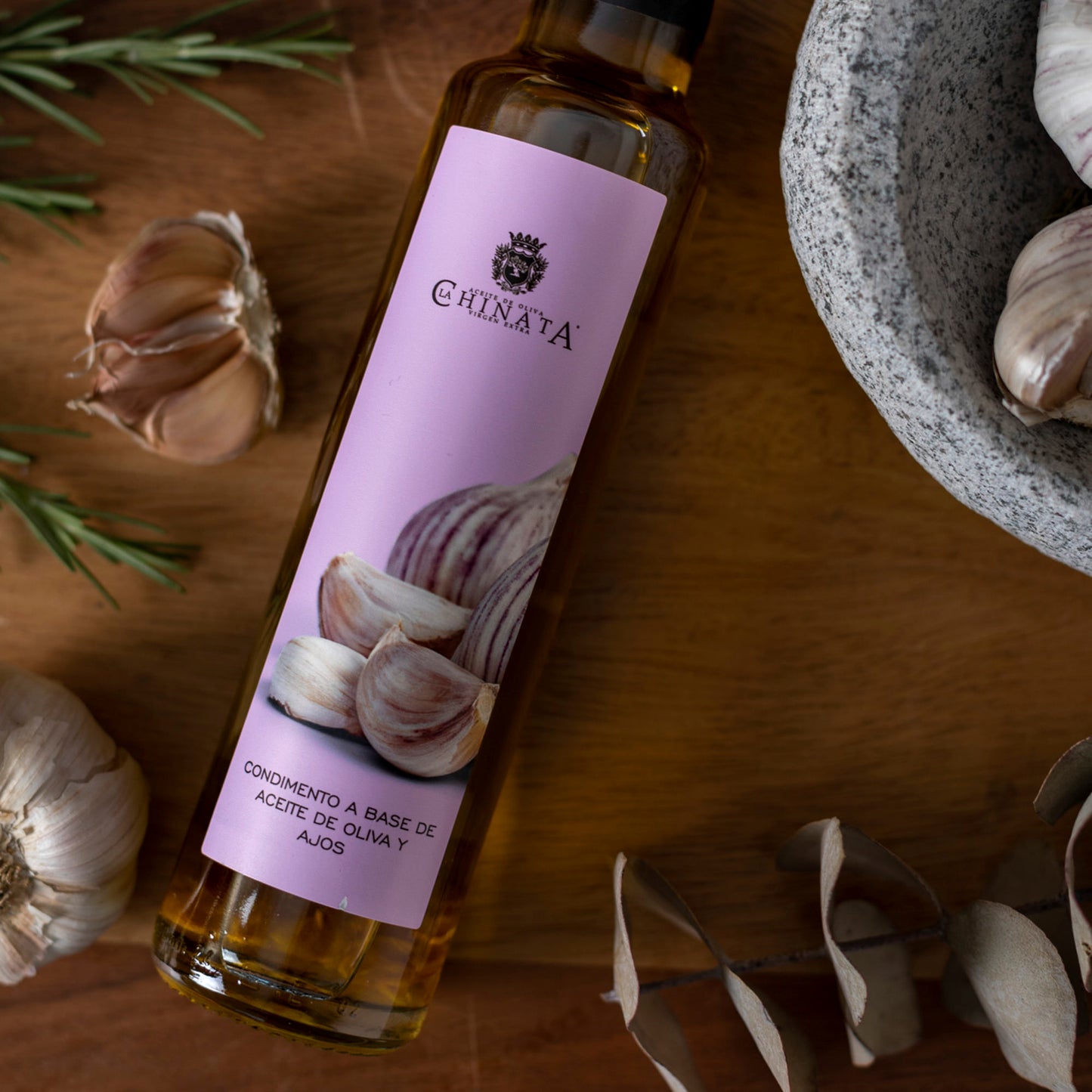 Aceite de oliva extra virgen aromatizado con ajos 250ml La Chinata