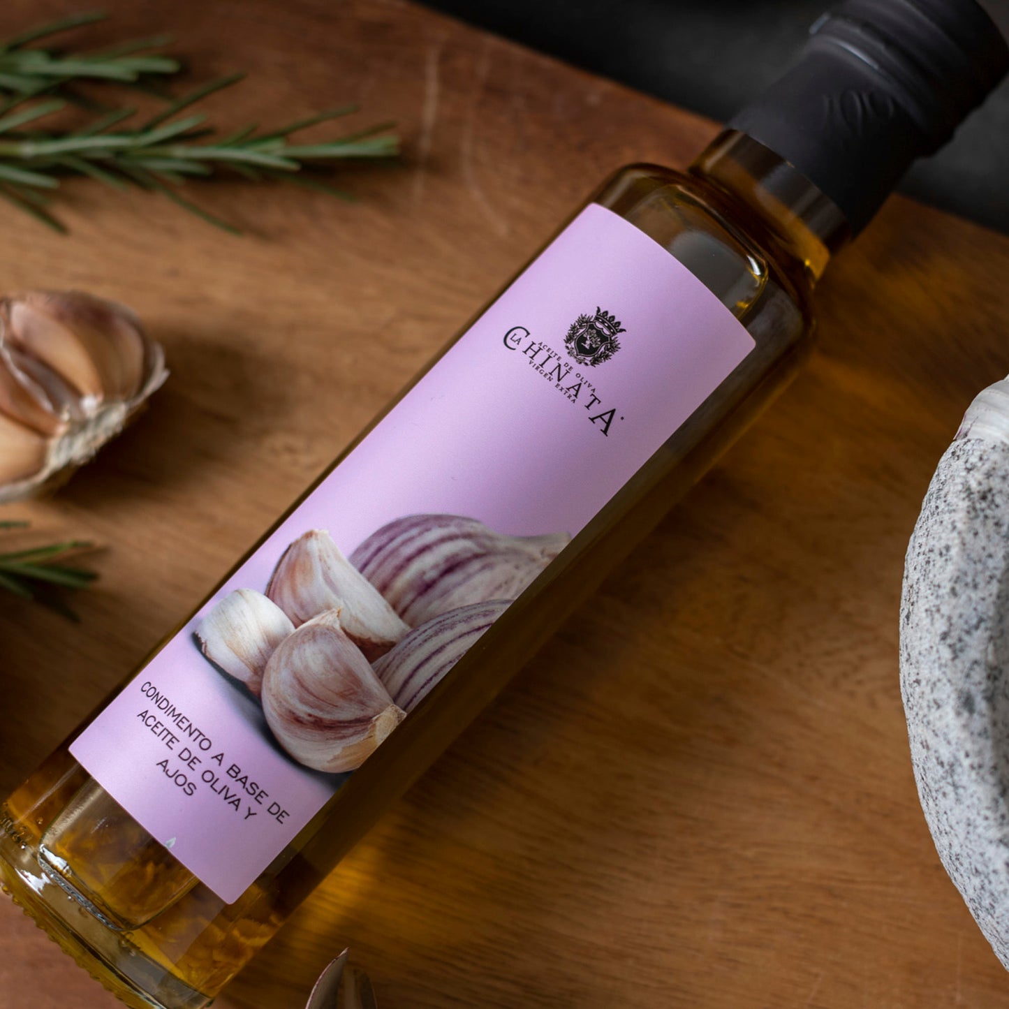 Aceite de oliva extra virgen aromatizado con ajos 250ml La Chinata