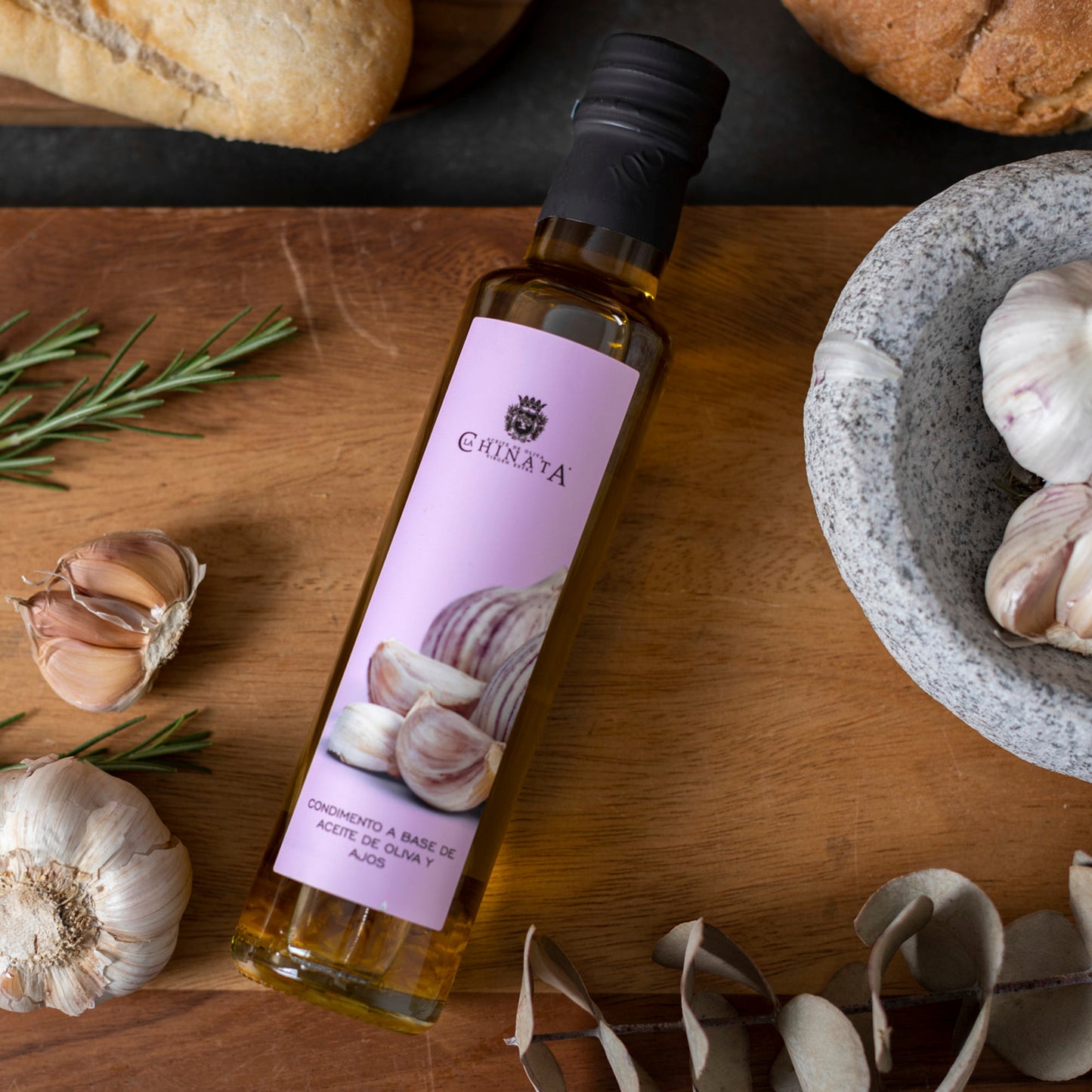 Aceite de oliva extra virgen aromatizado con ajos 250ml La Chinata