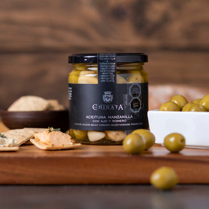 Aceitunas Manzanilla ajo y romero 200 grs La Chinata