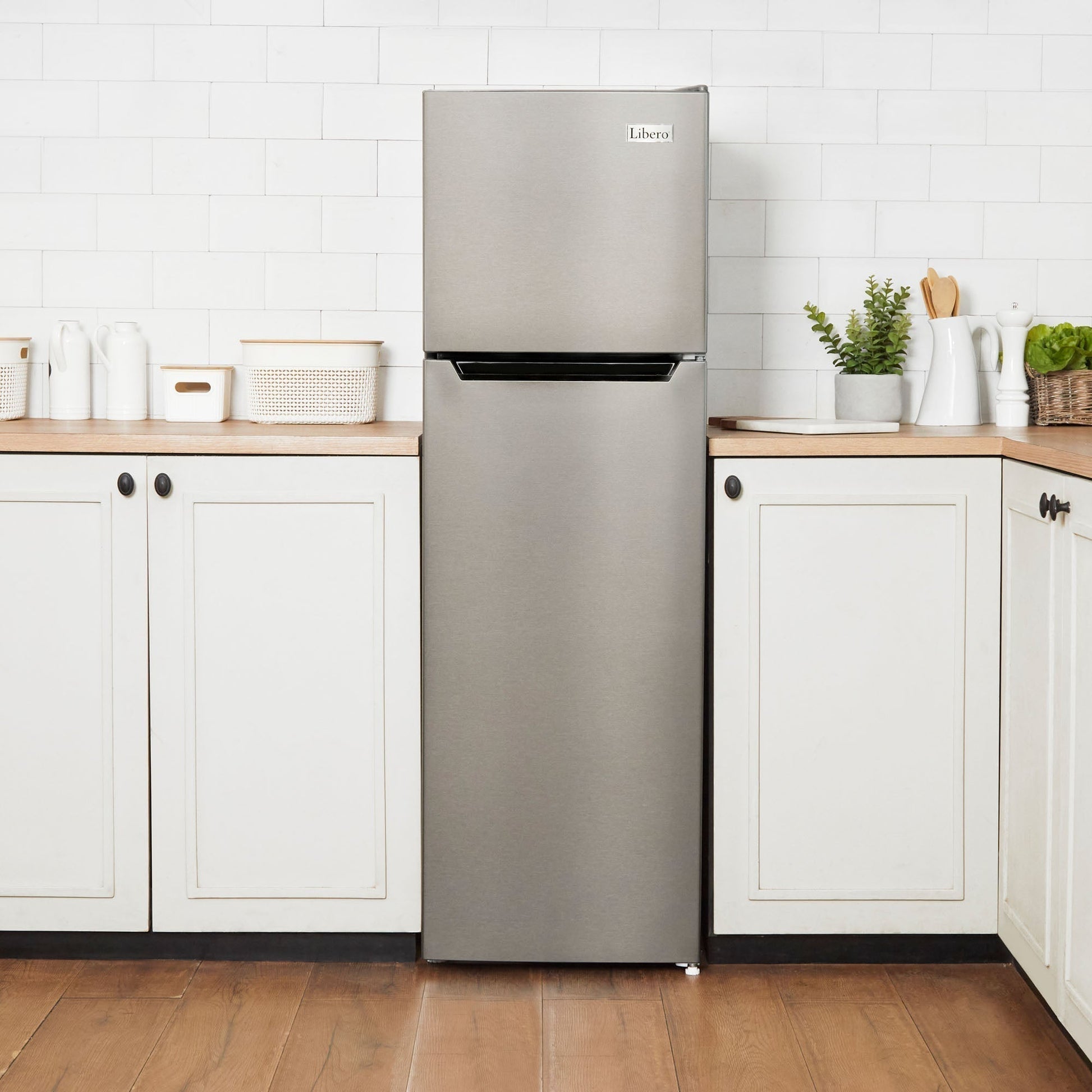 Refrigerador Top Freezer LRT-200DFI 168 Lts Libero1#Acero