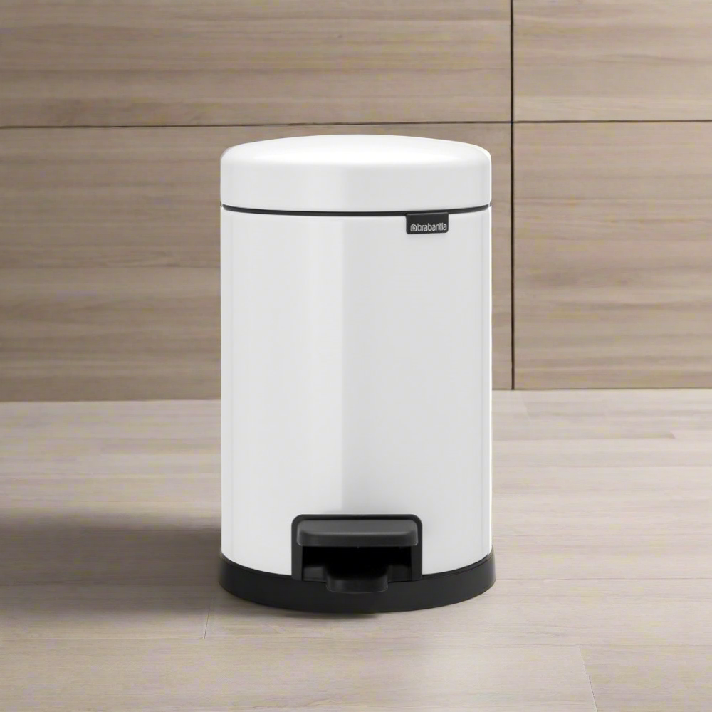 Basurero Pedal NewIcon Balde Plástico 3 Lts Brabantia8#Blanco