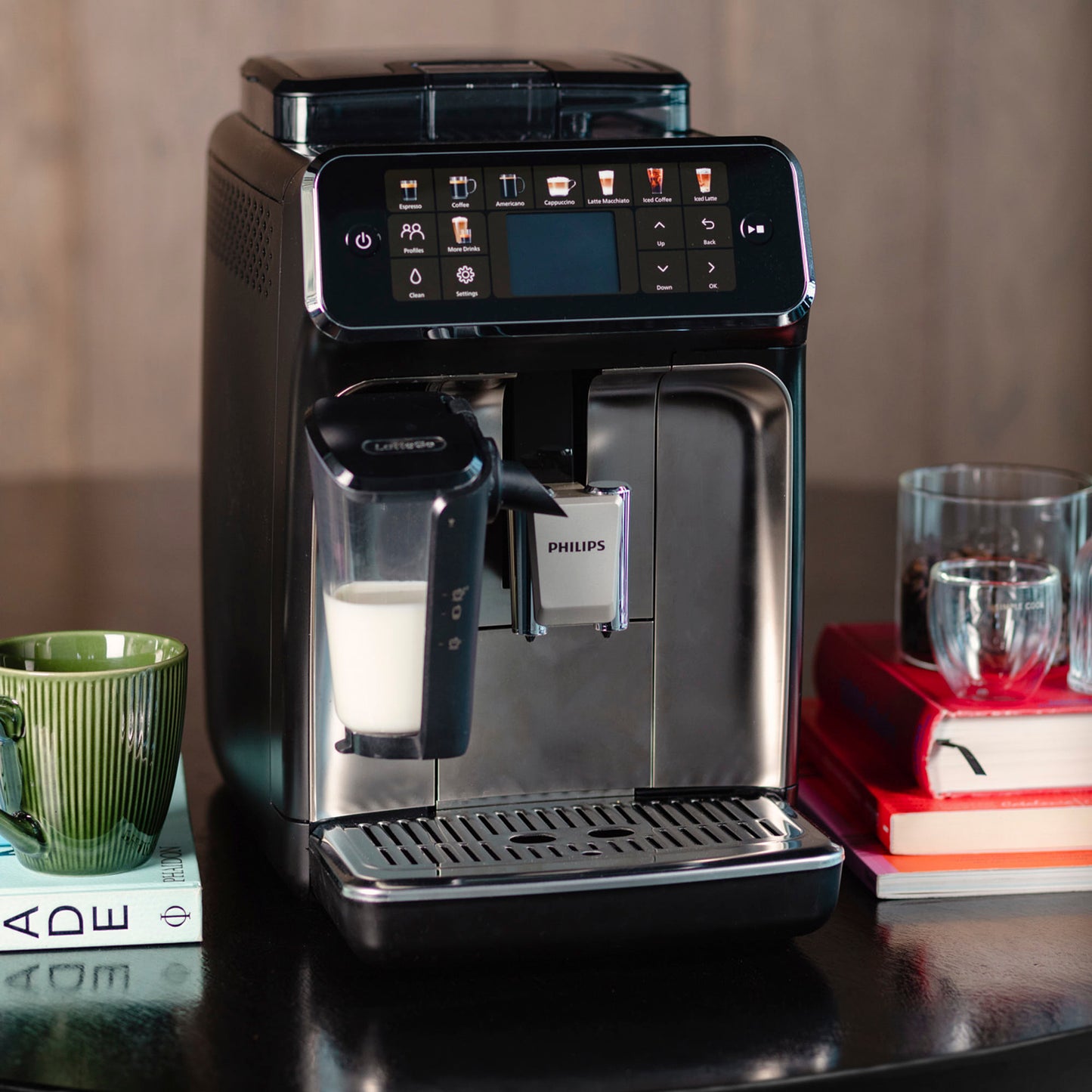 Cafetera Espresso Automática EP5547/90 Sistema Latte  Philips