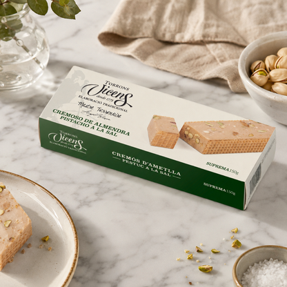 Turron cremoso de almendra con pistacho a la sal 150 grs Vicens