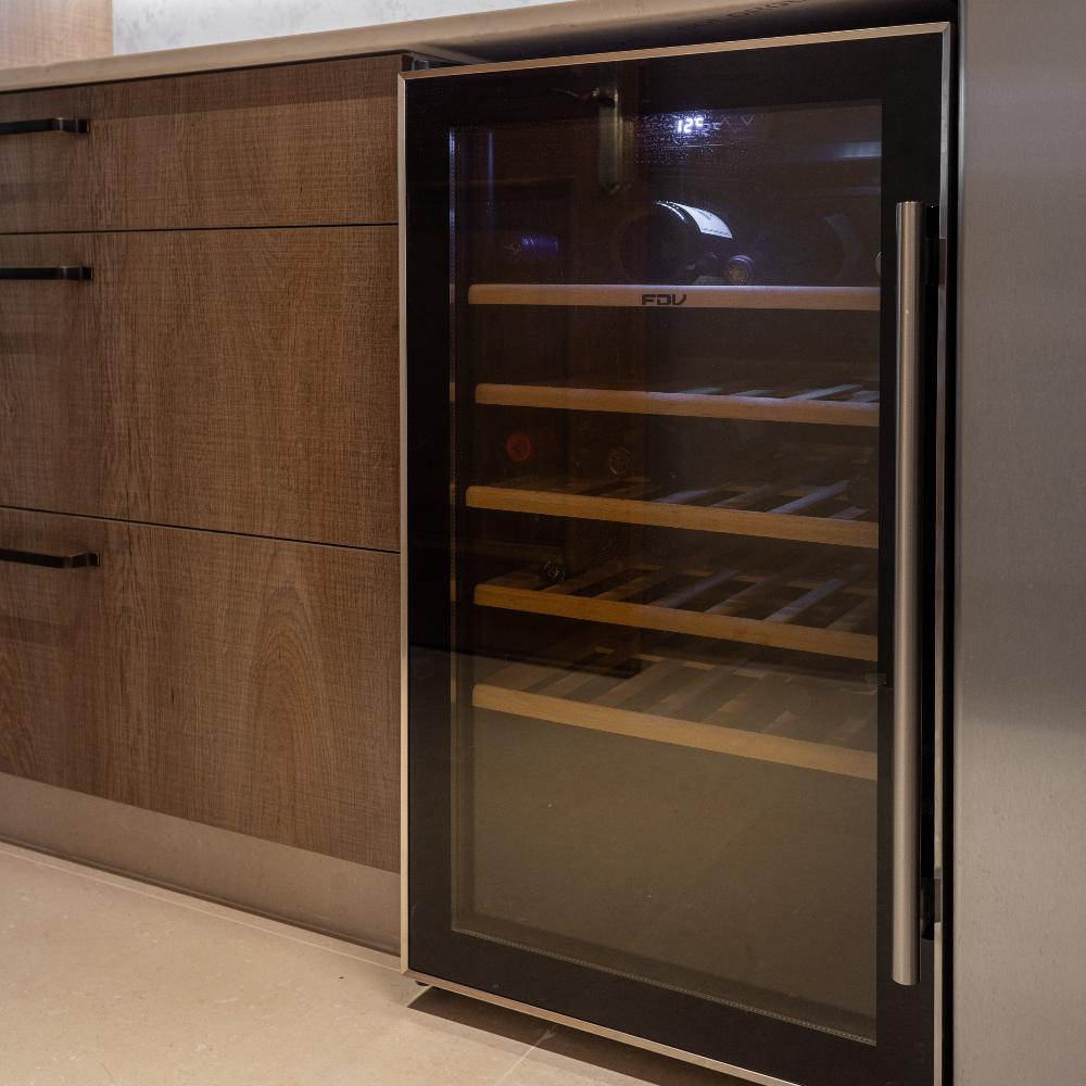 Enfriador de Vinos Black 56 Botellas FDV-Kitchen Center