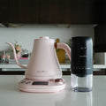 Hervidor Inteligente Swan + Molinillo De Café Mouvair15#Rosa