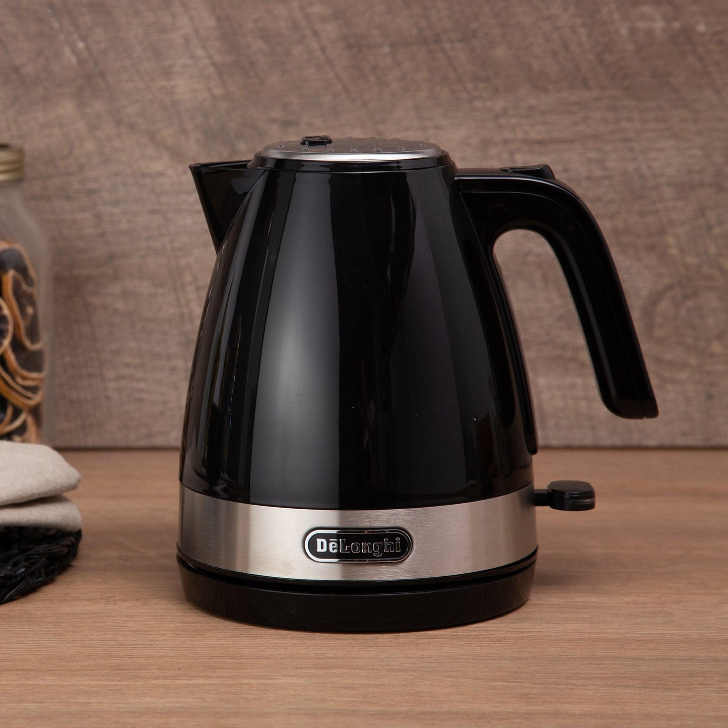 Hervidor Active Line KBLA2000 1 Lts DeLonghi