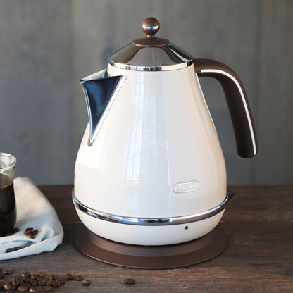 Hervidor Icona Vintage 1.7 Lts DeLonghi