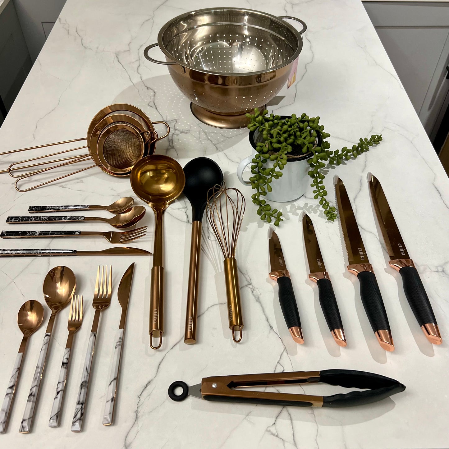 Juego de 8 Utensilios Y Mesa Cuina