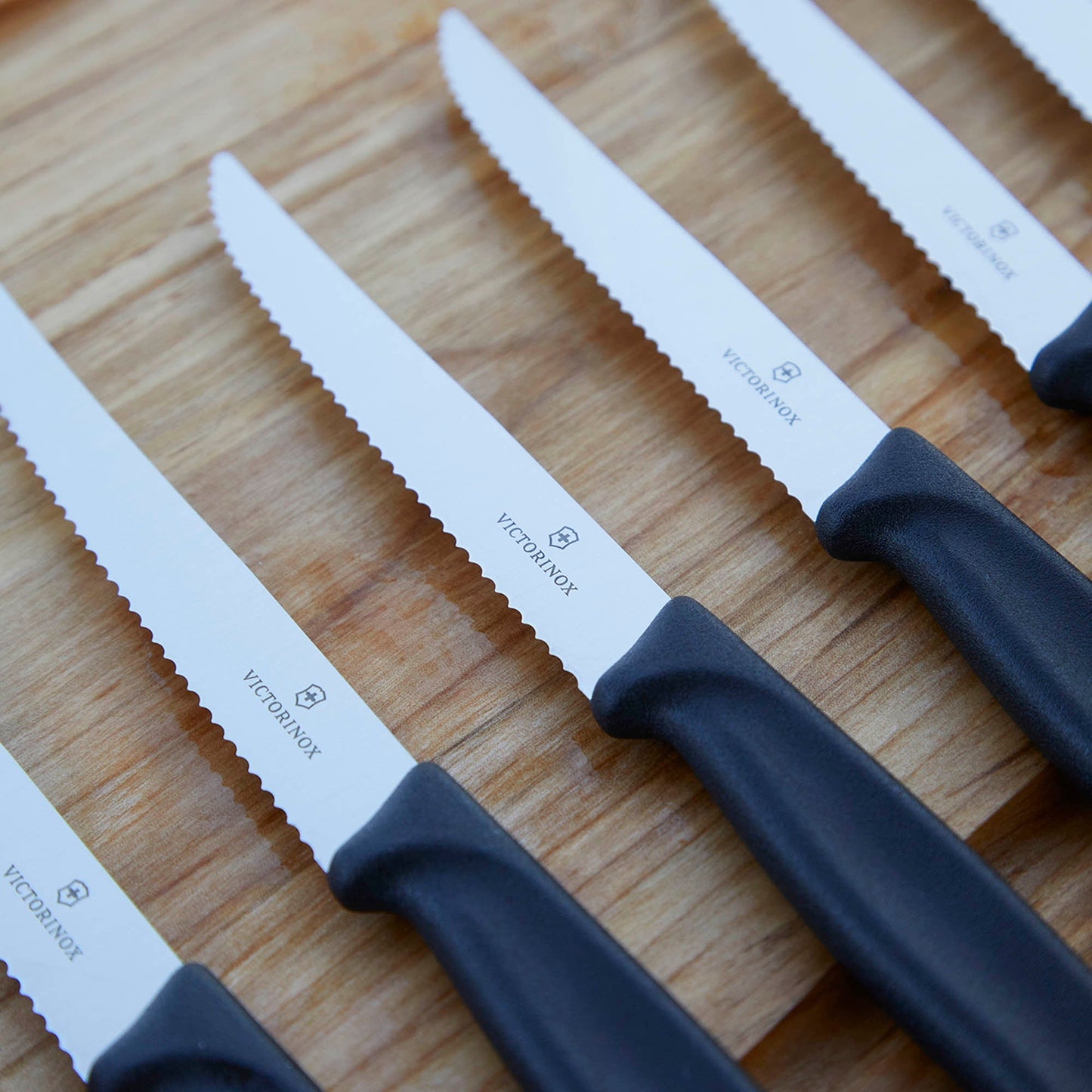 Juego Cuchillos Bistec Swiss Classic 6 Pzs 11 cm Victorinox4#Negro