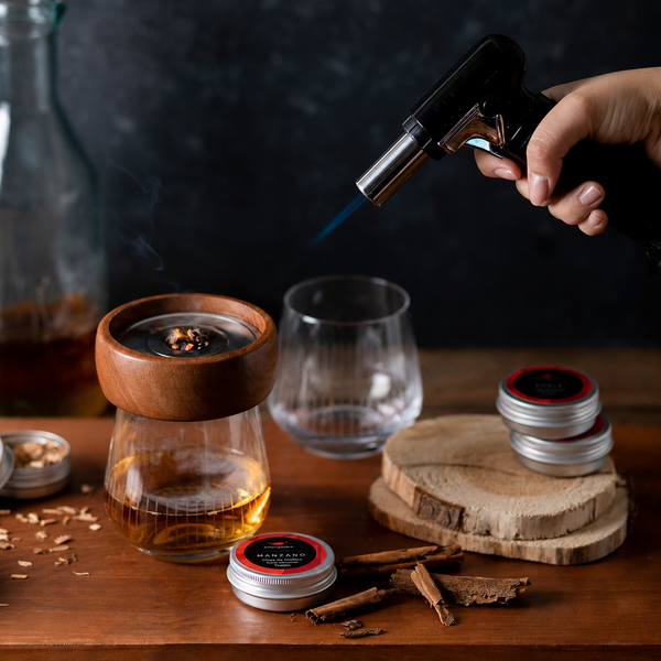 BAR Y MIXOLOGÍA