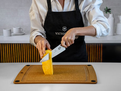 Medium JPG-CUT_EvergreenPull_CutAPineapple_B4.jpg