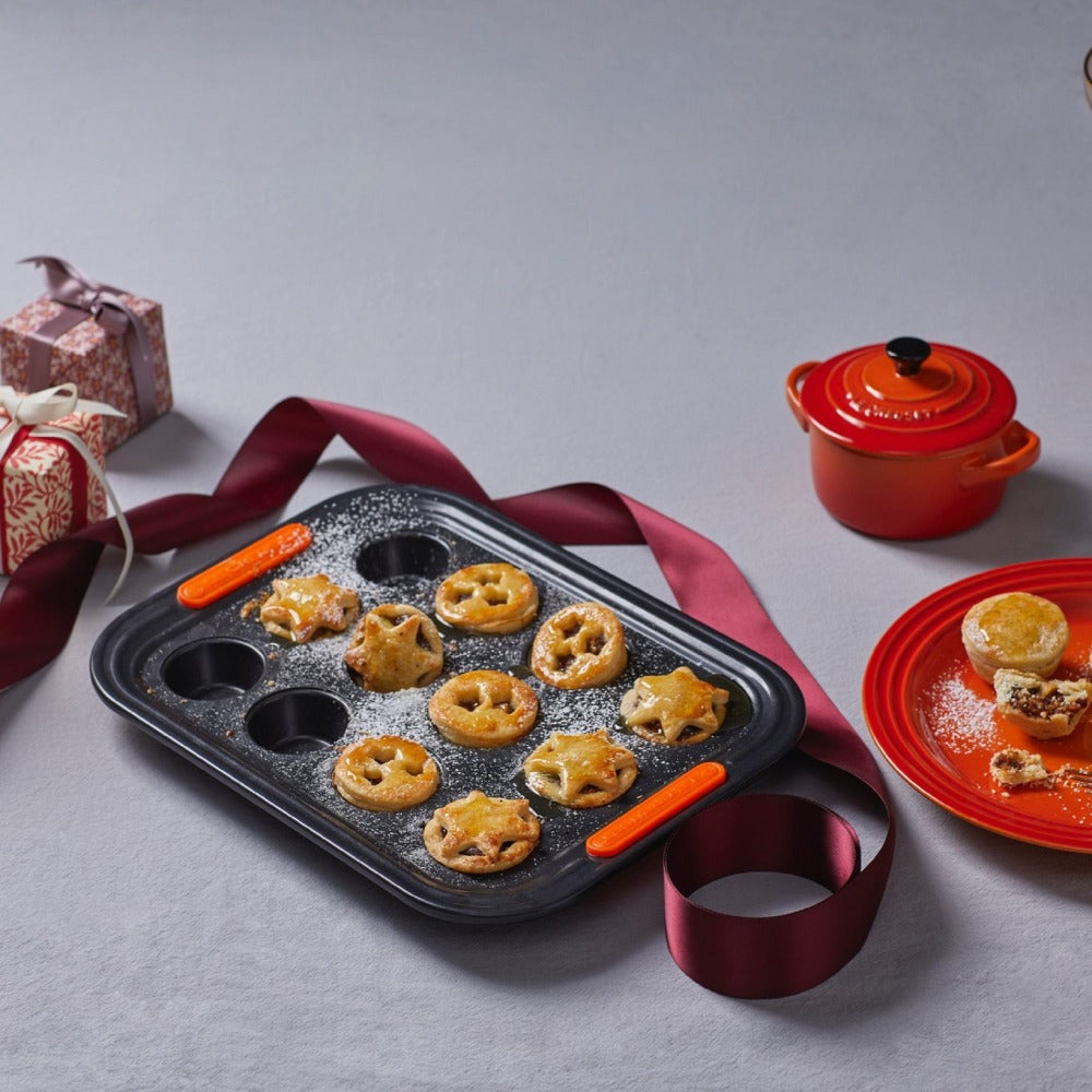 Molde Antiadherente 12 Cupcakes 34x26 Cm Le Creuset1#Negro