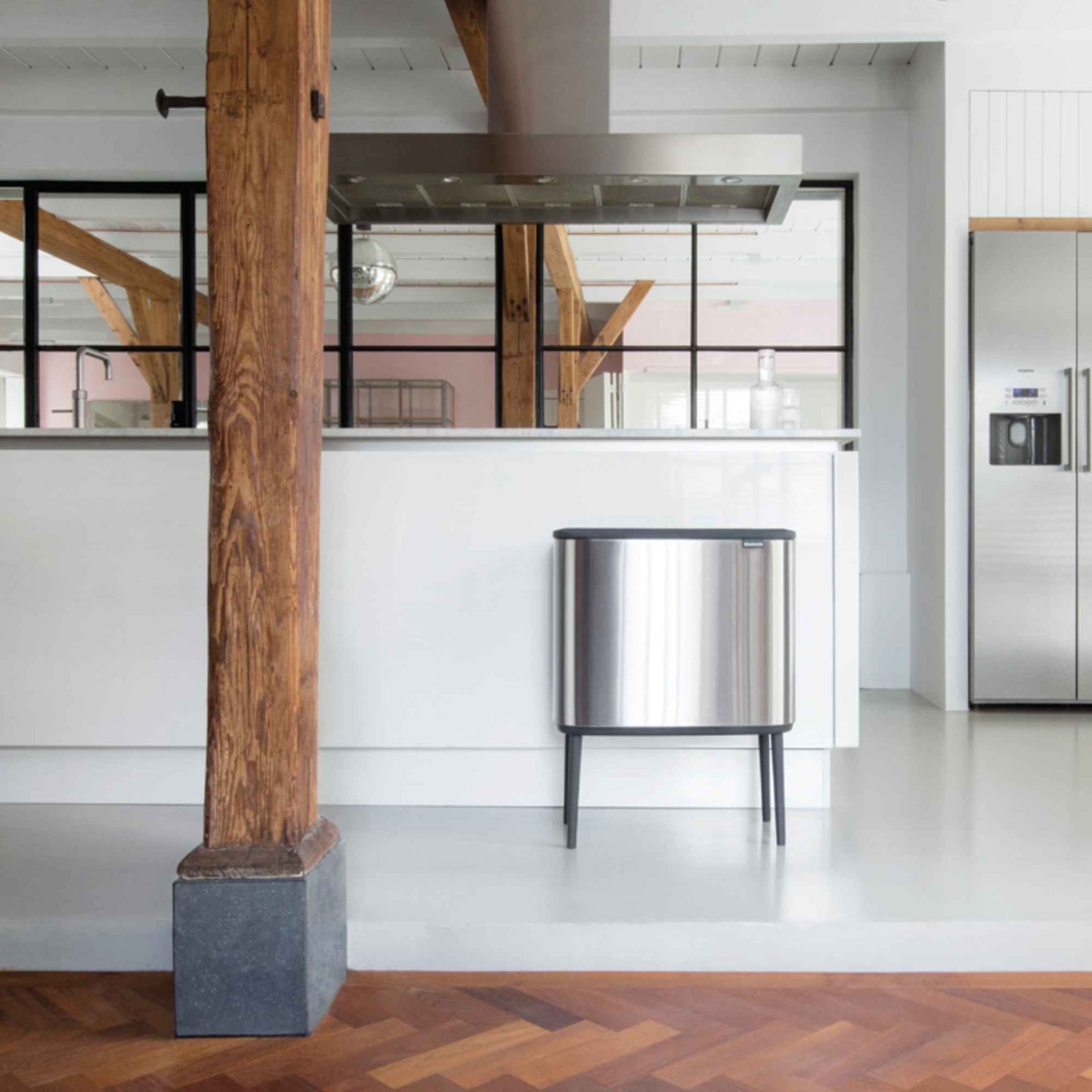 Basurero Bo Touch Balde Plástico 36 Lts Brabantia8#Acero