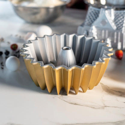 Molde para Queque Brillance Bundt Pan Nordic Ware