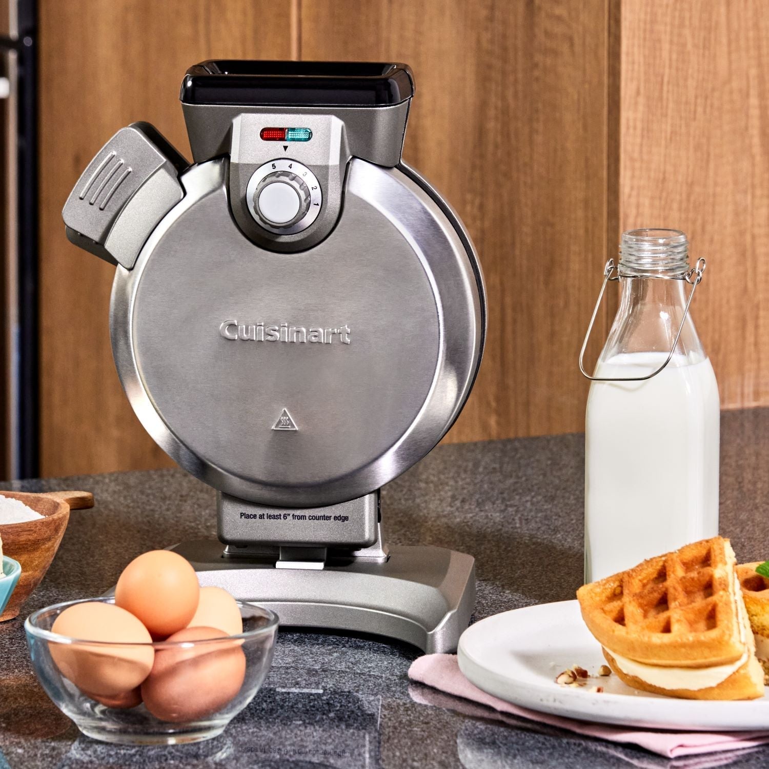 Wafflera Vertical Cuisinart®5#Plata