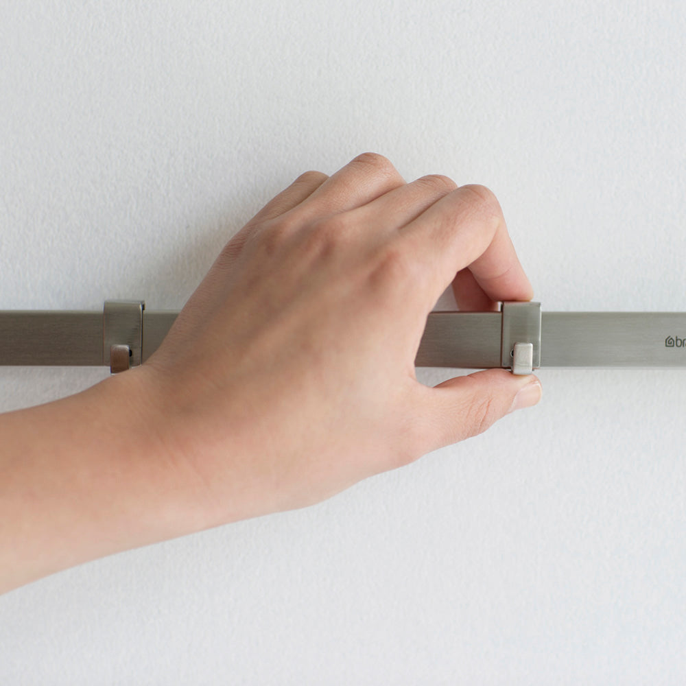 Barra 7 Ganchos Pared 60 Cm Brabantia5#Plateado