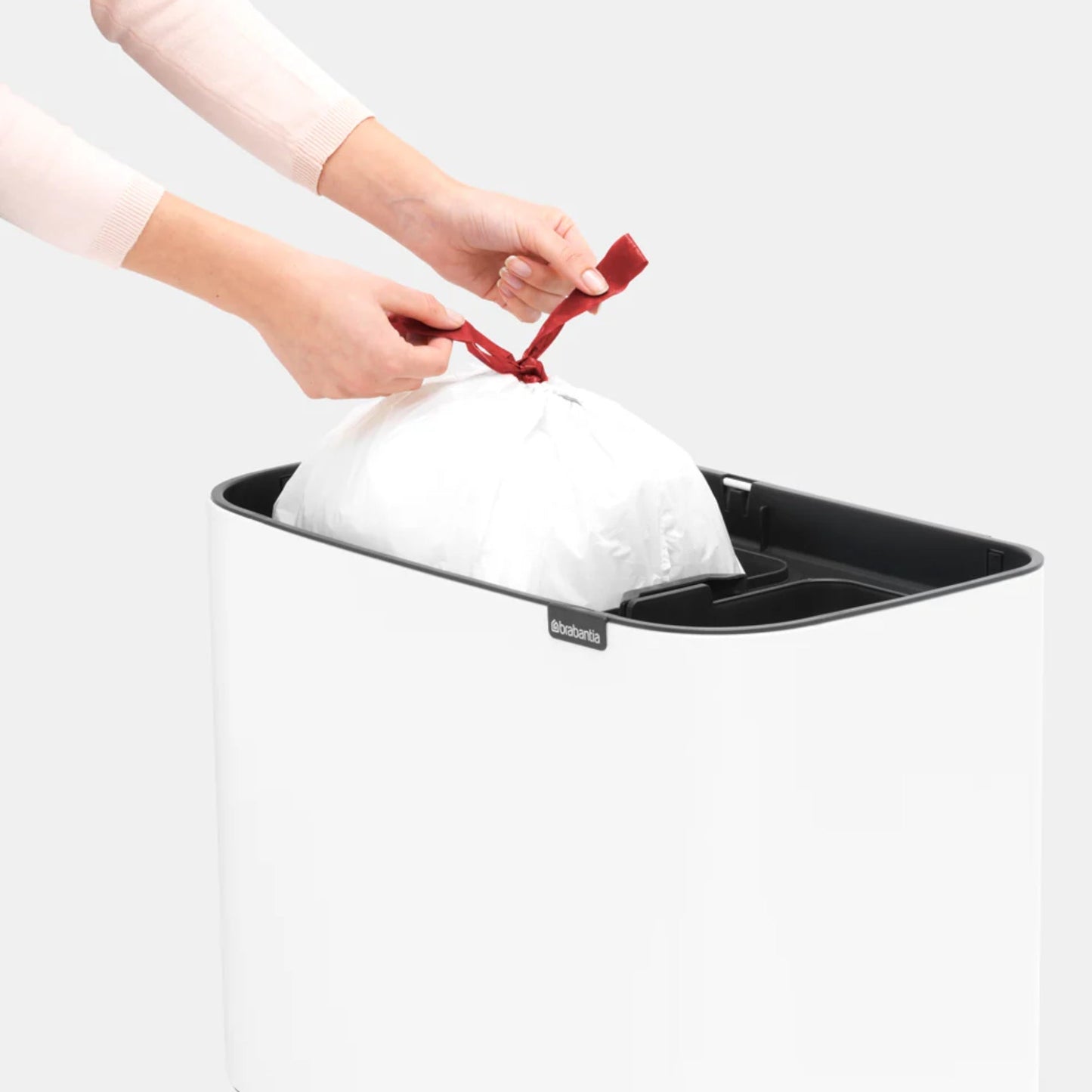 Basurero Bo Touch Balde Plástico 11 + 23 Lts Brabantia4#Blanco