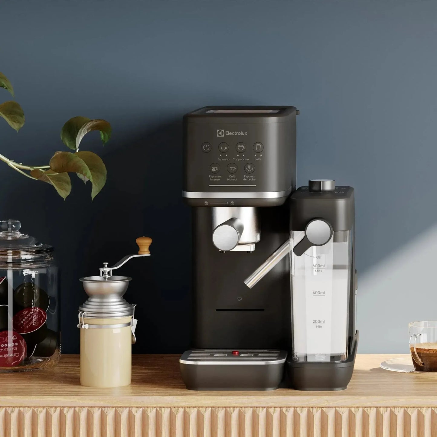 Cafetera Espresso 1,25L Digital Cápsula y Molido 1350W ECM70 Electrolux-Cafeteras Espresso
