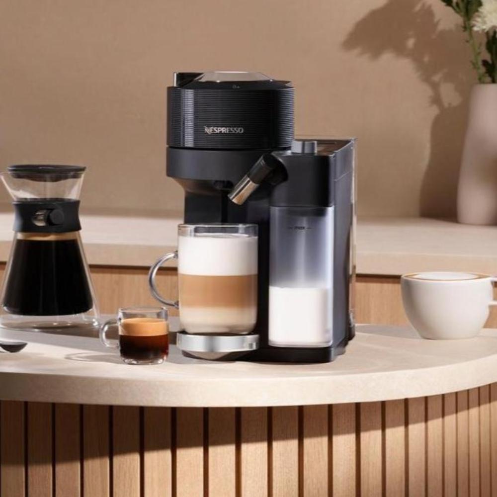 Cafetera Vertuo Lattissima Nespresso2#Negro / Negro