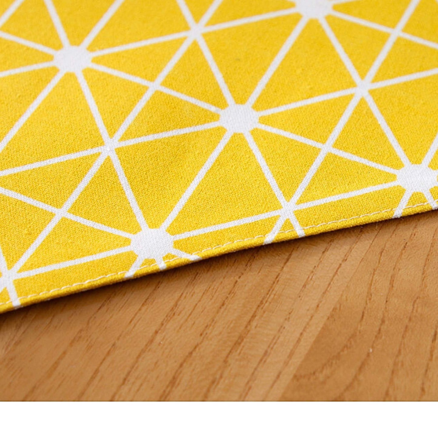 Camino de Mesa Carolina Bohemik4#Amarillo