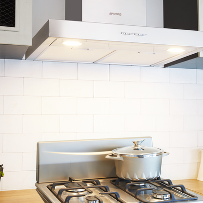Campana de Pared KBT600XE 60 cm 820 m3/h Smeg - Caja Dañada-Campanas de Pared