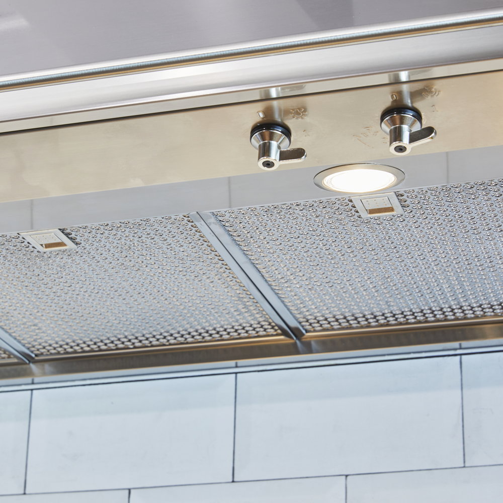 Campana de Pared Piramidal KD90HXE 90 cm 815 m3/h Smeg - Caja Dañada-Campanas de Pared