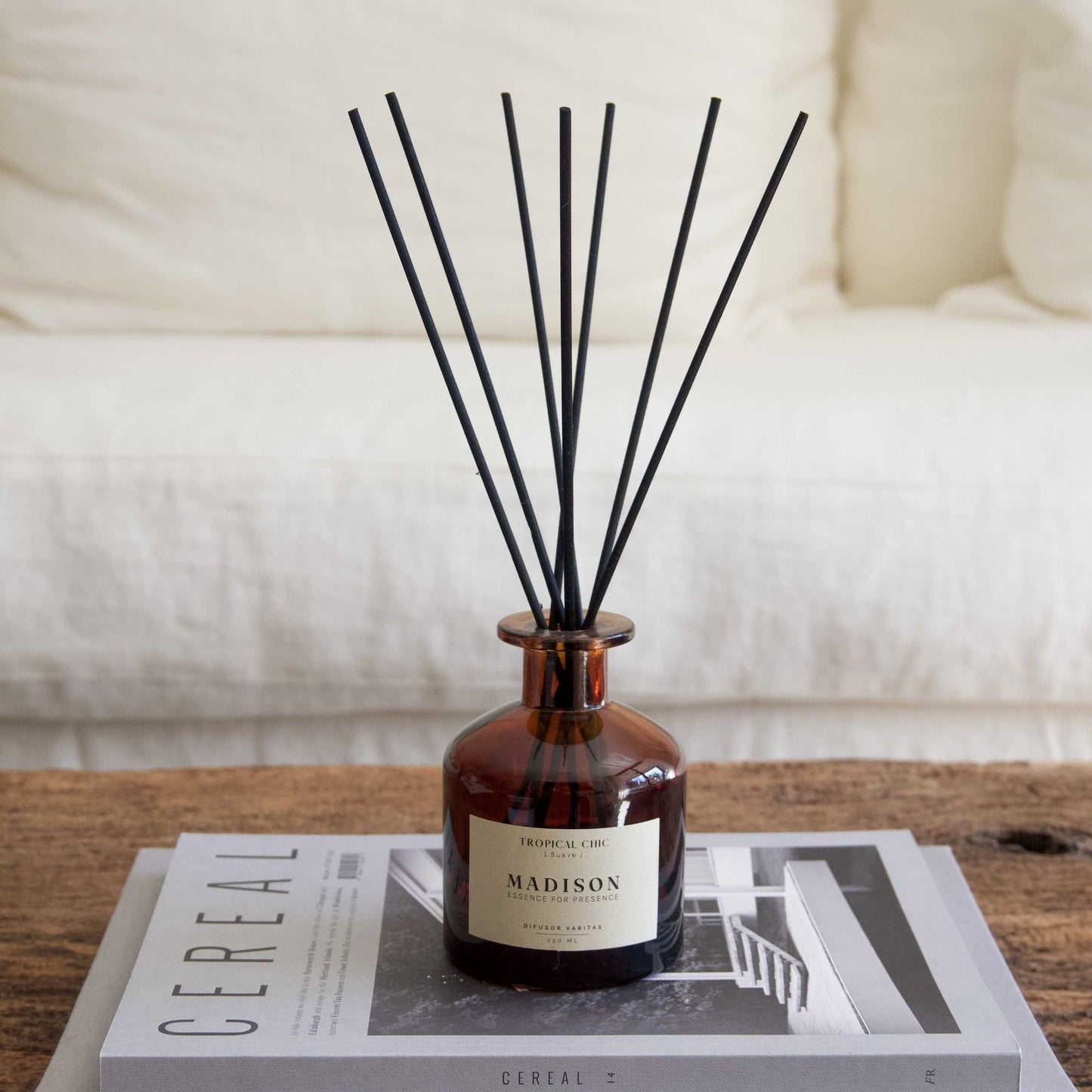 Difusor Varitas Black Cedar 250 Ml Madison1#Café