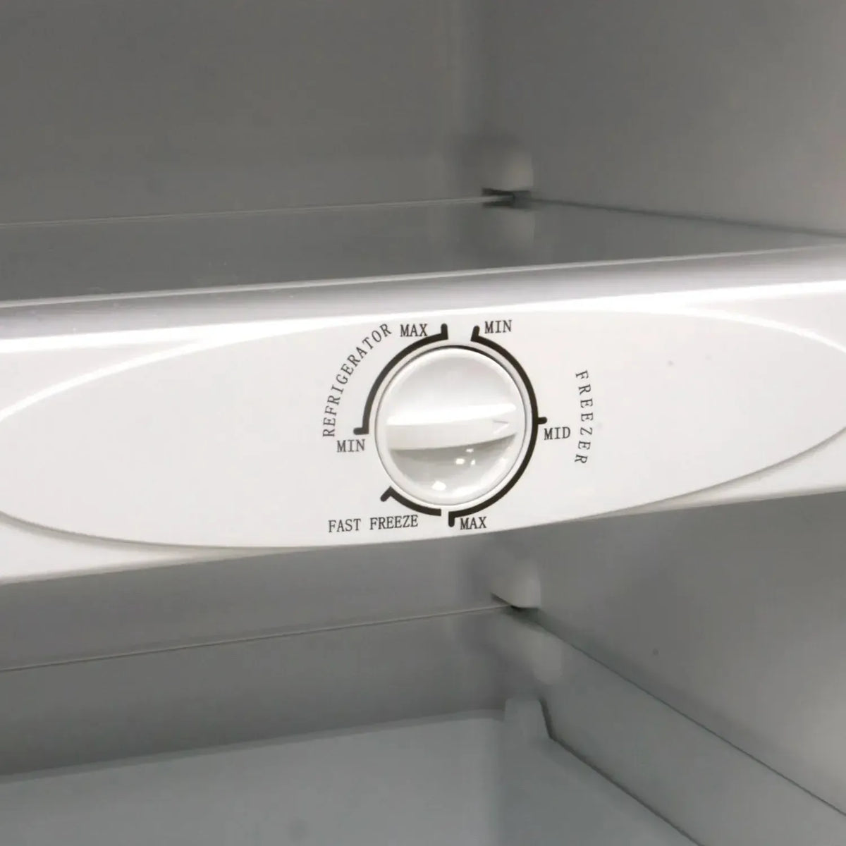 FREEZER VERTICAL CONVERTIBLE FRIO DIRECTO 200 LTS LFV-220I INOX-Freezers