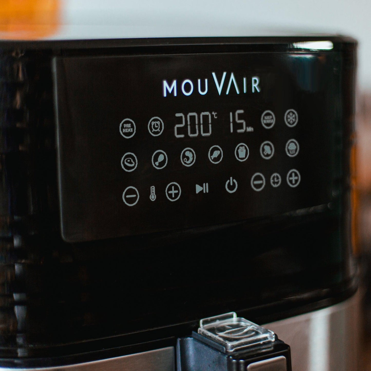 Freidora de Aire Mouvair Gourmet 5,5 Lts + Molde de Silicona Mouvair13#Negro